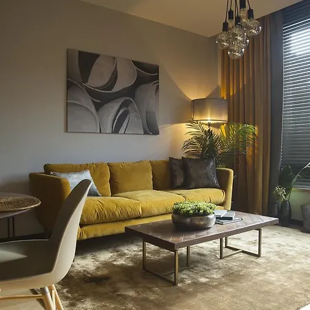 Elegant Embassy In Heart